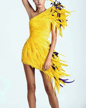 Load image into Gallery viewer, Women&#39;s Elegant Vibrant Yellow Feather Party Sleeveless Dress